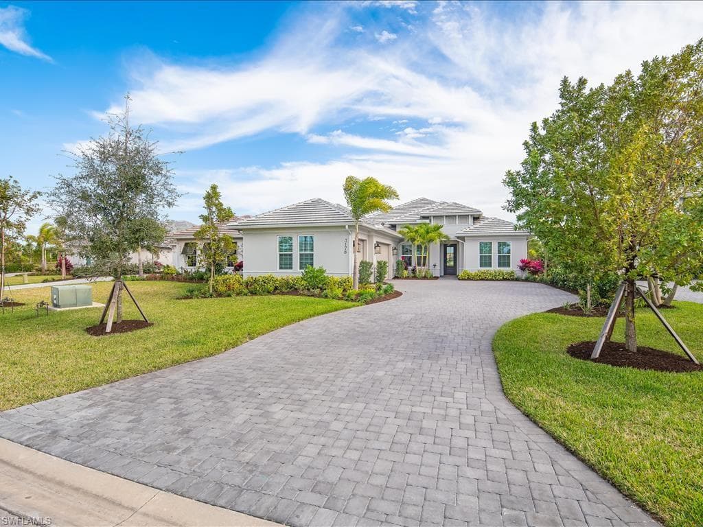 3178 Cotuit LN NAPLES, FL 34114