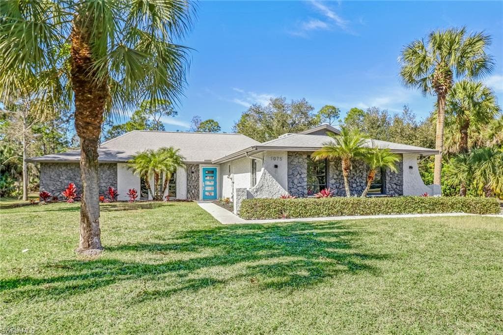 1075 31st ST SW NAPLES, FL 34117