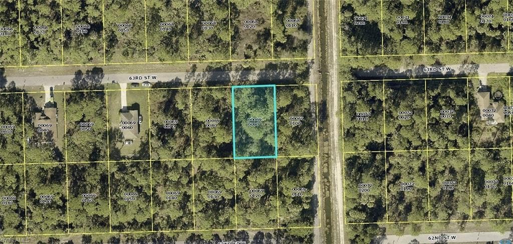 1715 Mcarthur AVE LEHIGH ACRES, FL 33972