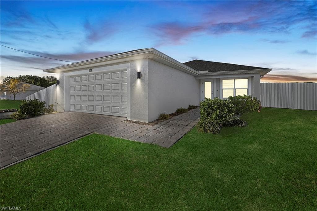 1121 NE 18th TER CAPE CORAL, FL 33909