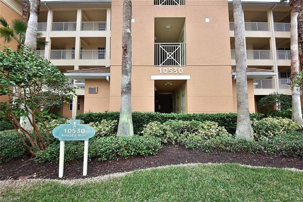 10530 Amiata WAY 403 FORT MYERS, FL 33913