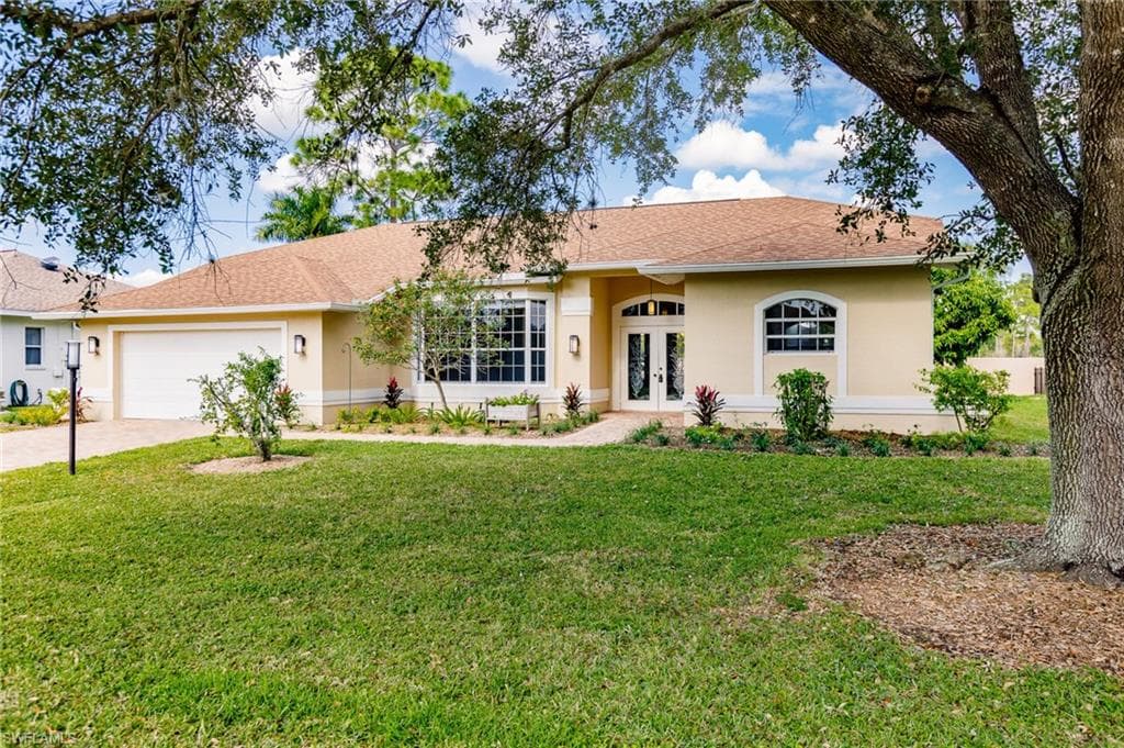 19383 Devonwood CIR FORT MYERS, FL 33967