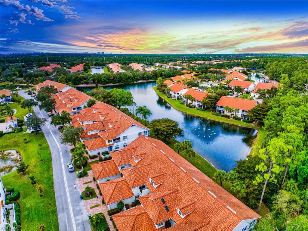 5105 Cedar Springs DR 203 NAPLES, FL 34110