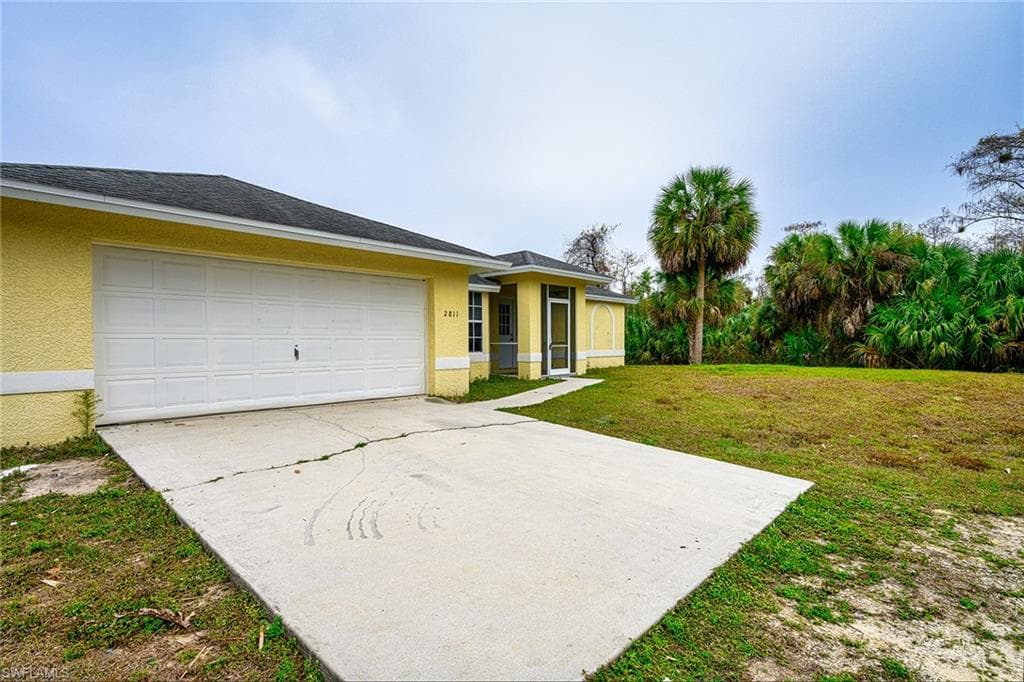 2811 4th AVE SE NAPLES, FL 34117
