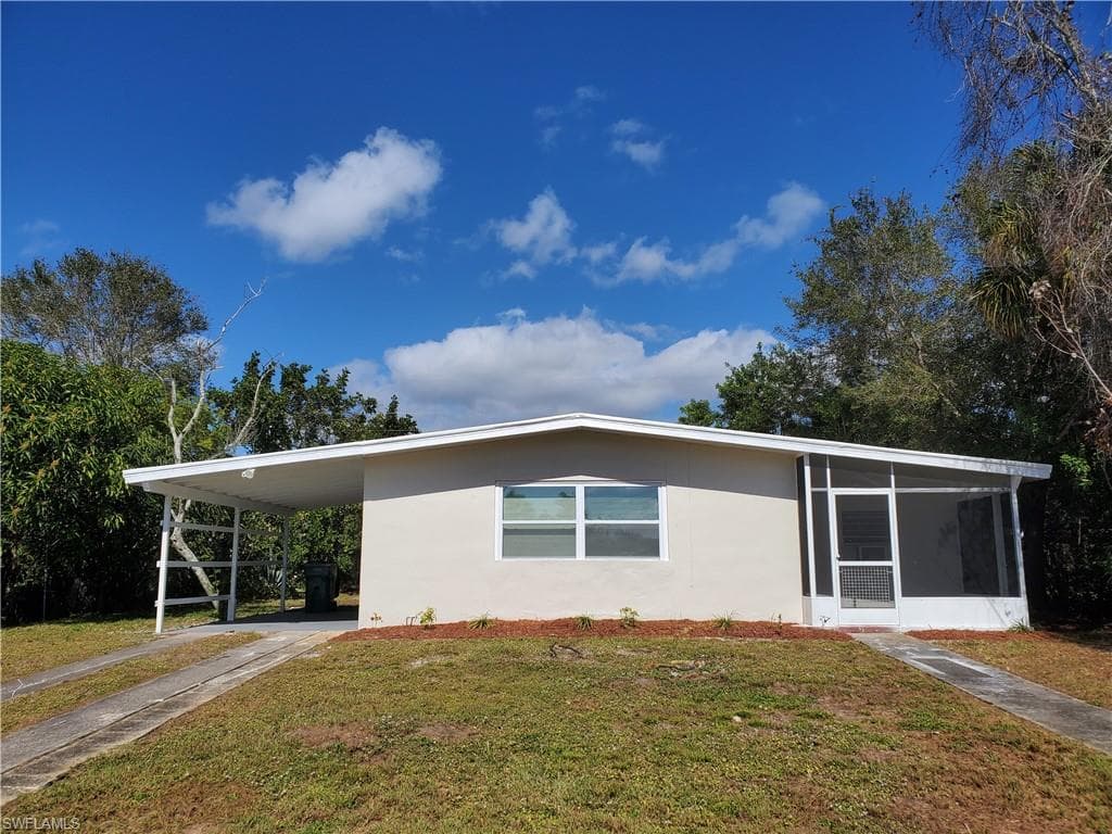 21114 Gephart AVE PORT CHARLOTTE, FL 33952