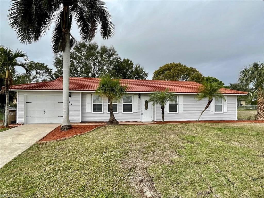 914 NE 2nd AVE CAPE CORAL, FL 33909