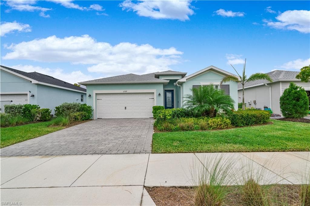 17597 Canopy CT PUNTA GORDA, FL 33982