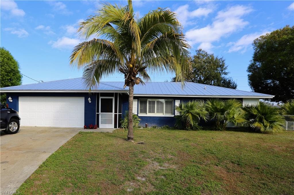 4457 Verse CT NORTH FORT MYERS, FL 33903