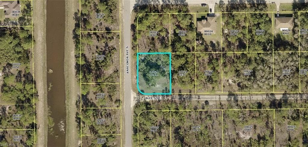 711 Alee ST LEHIGH ACRES, FL 33974