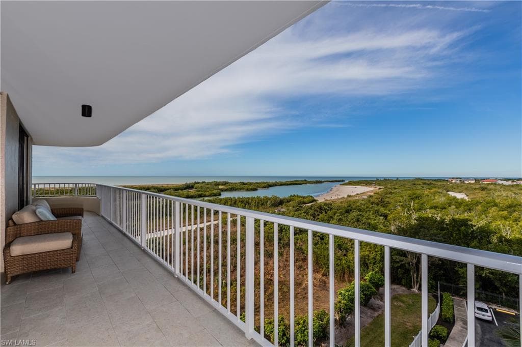 440 Seaview CT 712 MARCO ISLAND, FL 34145