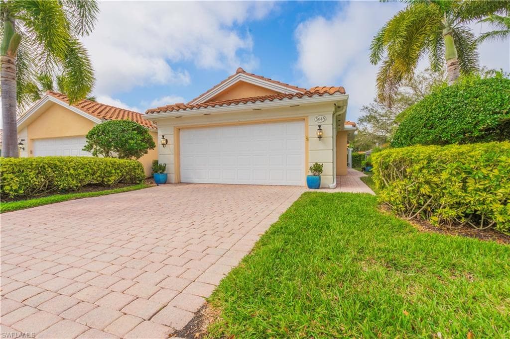 5645 Eleuthera WAY NAPLES, FL 34119
