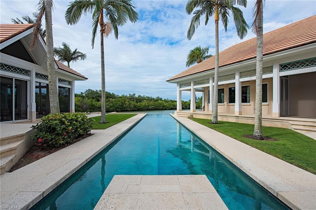 3800 Fort Charles DR NAPLES, FL 34102