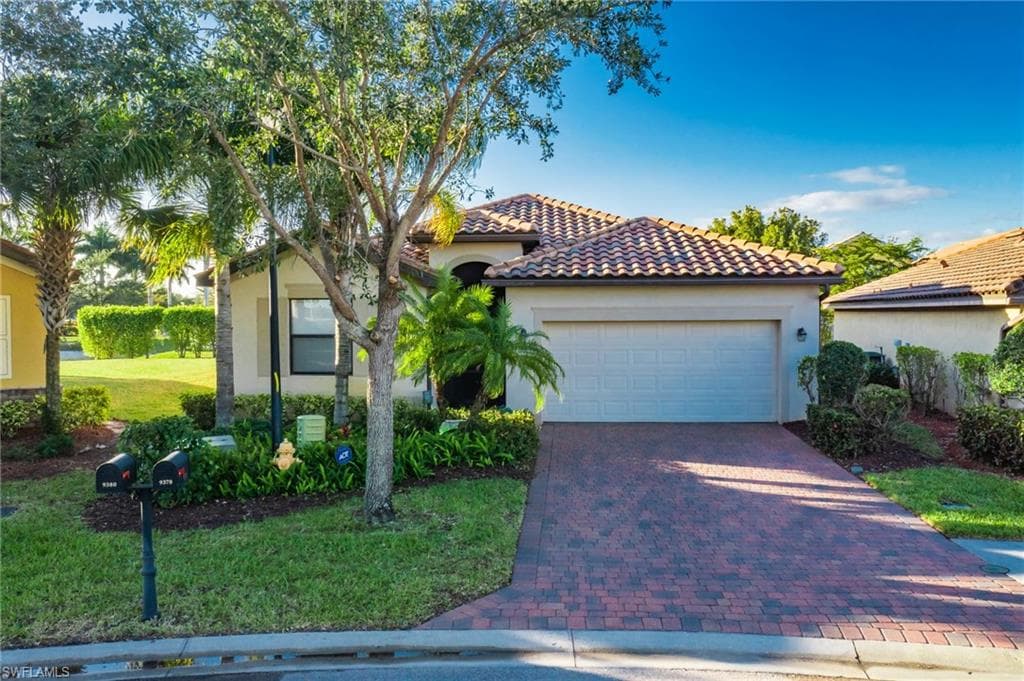 9378 Via Piazza CT