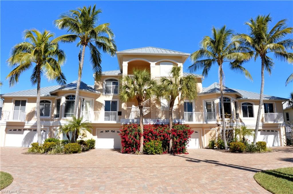 201 Lenell RD 3D FORT MYERS BEACH, FL 33931