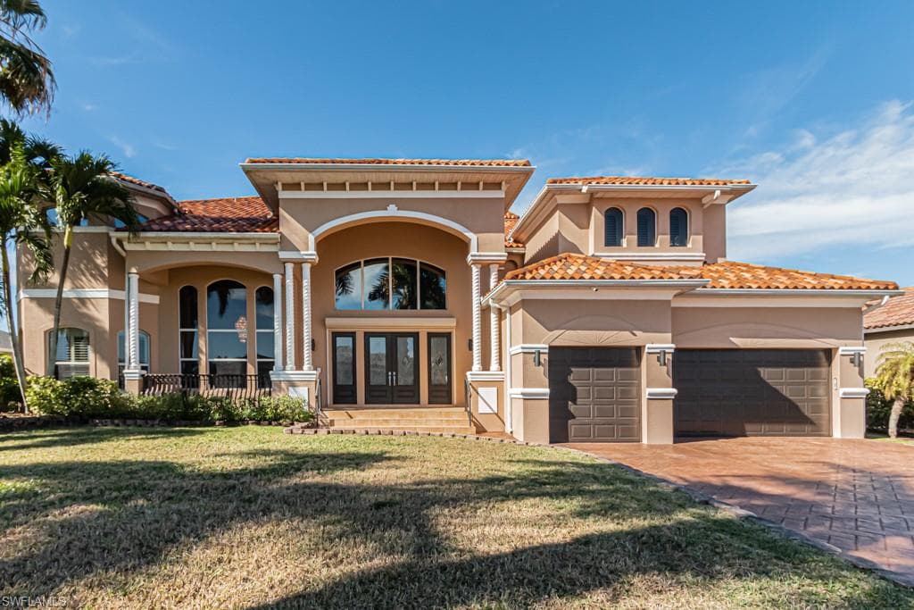 11929 Princess Grace CT CAPE CORAL, FL 33991