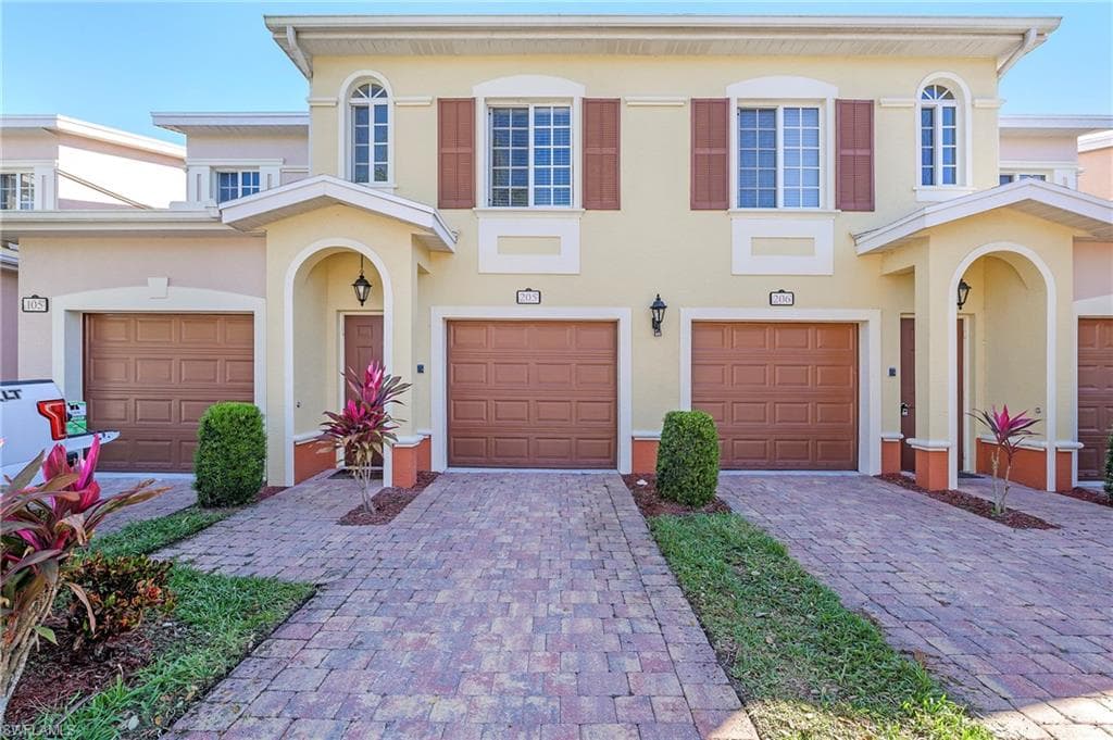 20230 Estero Gardens CIR 205