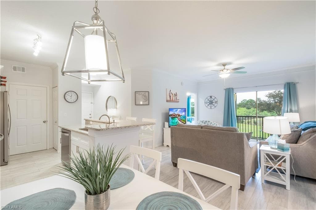 11500 Villa Grand 321 FORT MYERS, FL 33913