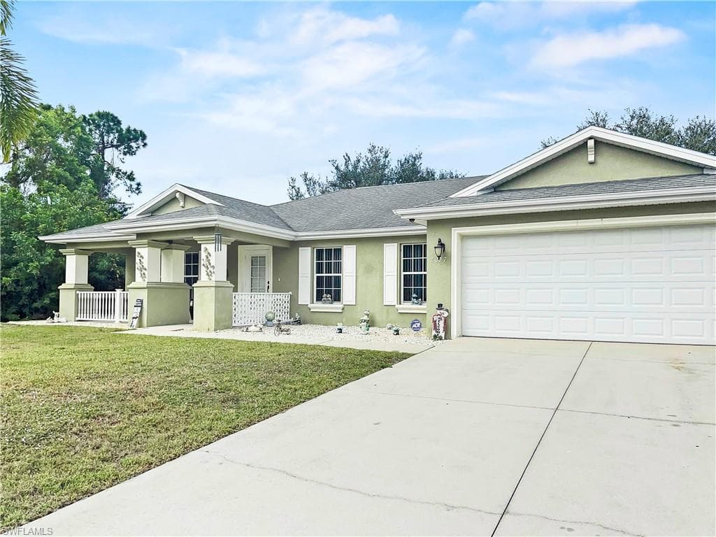 2027 NE 34th ST CAPE CORAL, FL 33909