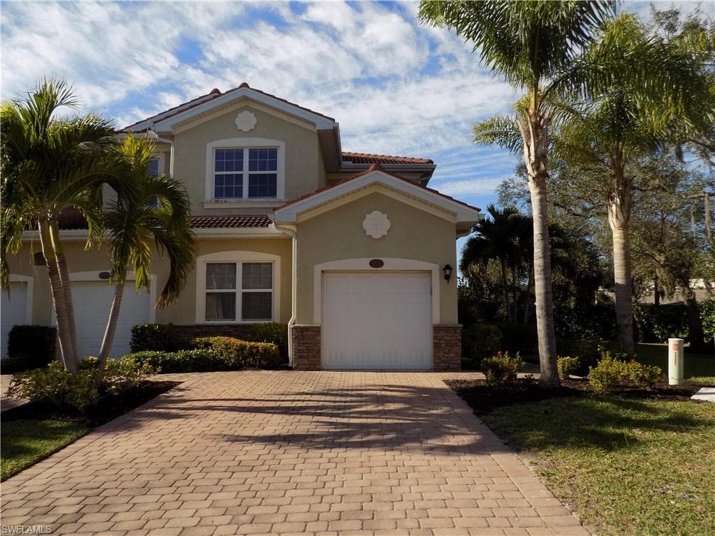 8531 Oakshade CIR 202 FORT MYERS, FL 33919