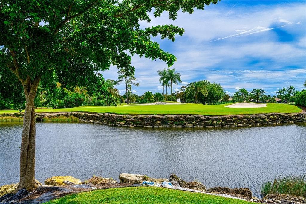 20281 Country Club DR ESTERO, FL 33928