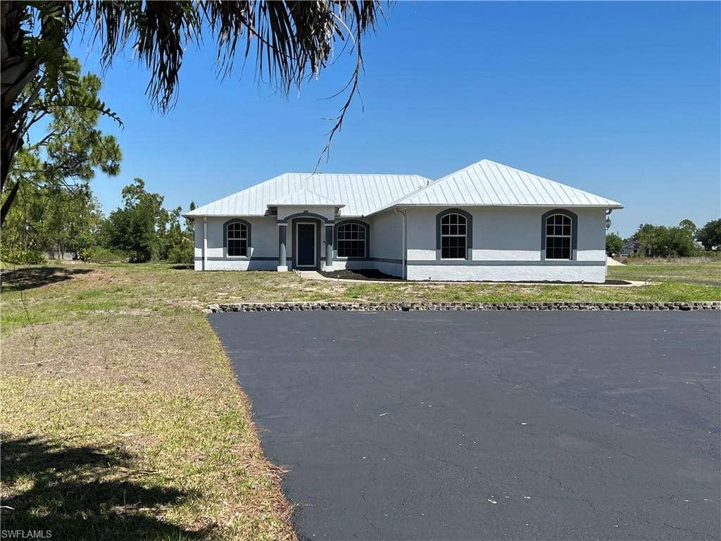 2865 Randall BLVD NAPLES, FL 34120