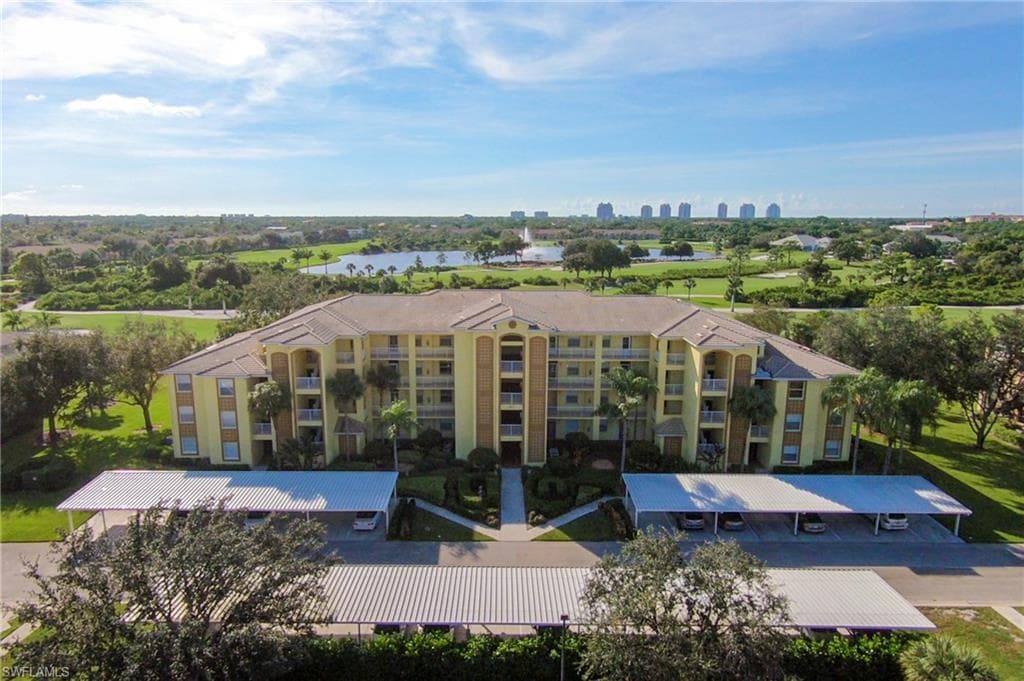 9450 Highland Woods BLVD 6104 BONITA SPRINGS, FL 34135