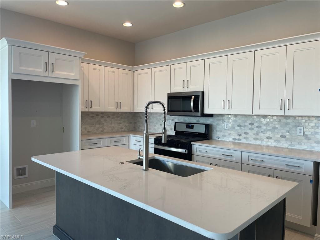 9024 Mayreau WAY NAPLES, FL 34114