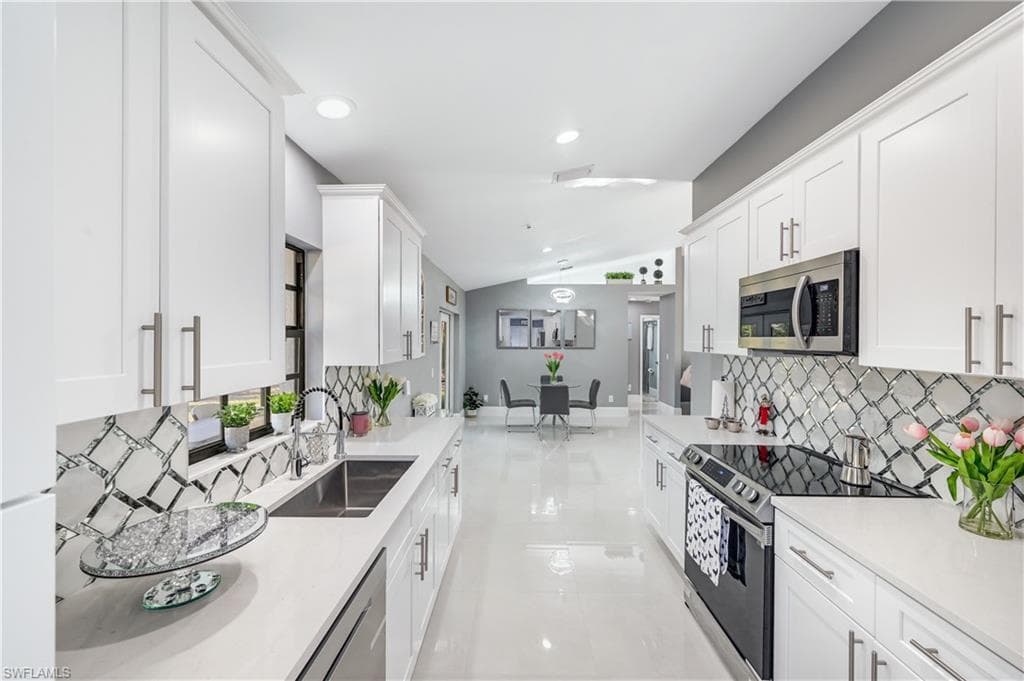 1030 Everglades BLVD N NAPLES, FL 34120