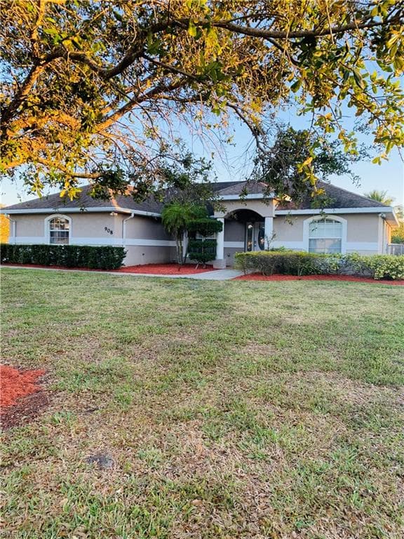 908 Sawgrass ST CLEWISTON, FL 33440