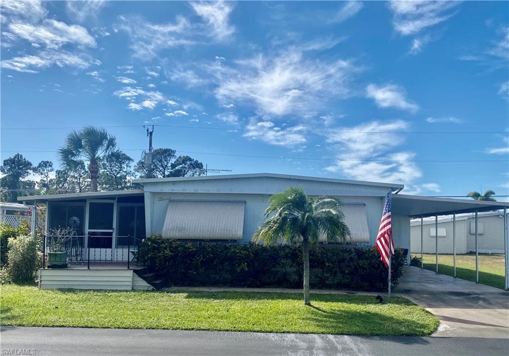 210 Harvest LN NORTH FORT MYERS, FL 33917