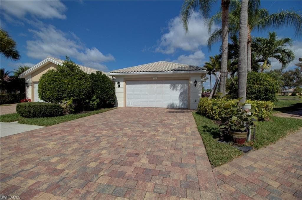 7191 Marconi CT NAPLES, FL 34114