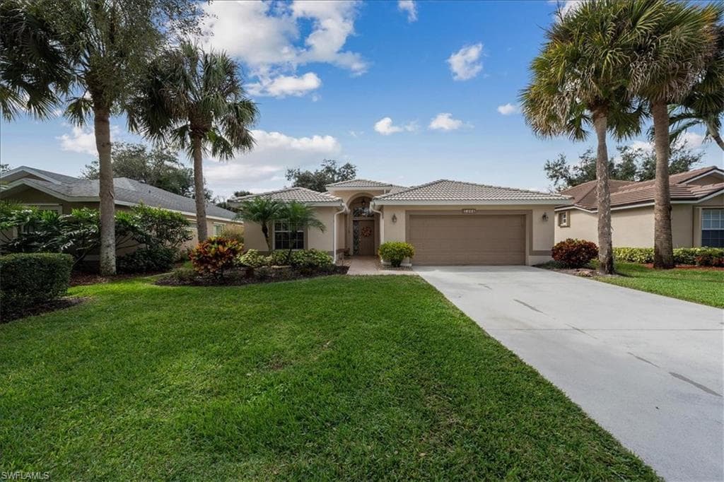2304 Heritage Greens DR NAPLES, FL 34119