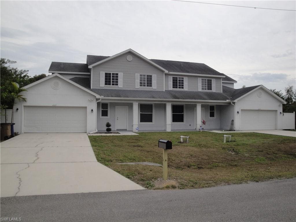 1027 Loyal AVE S LEHIGH ACRES, FL 33974