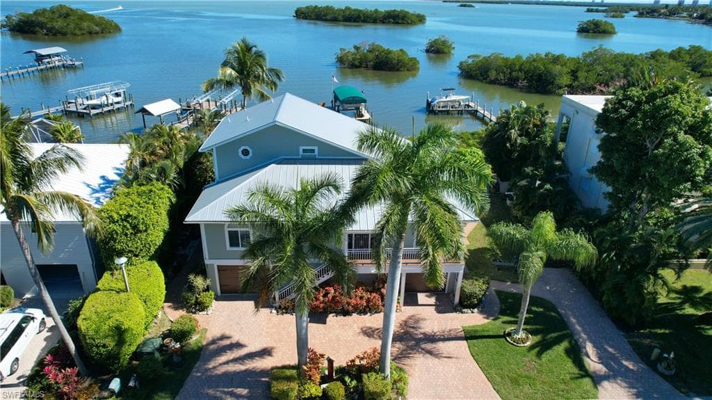 21501 Widgeon TER FORT MYERS BEACH, FL 33931