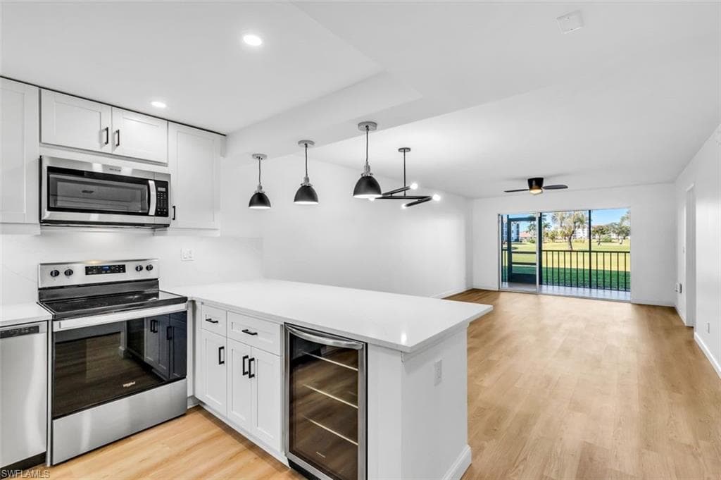 37 High Point CIR E 103 NAPLES, FL 34103