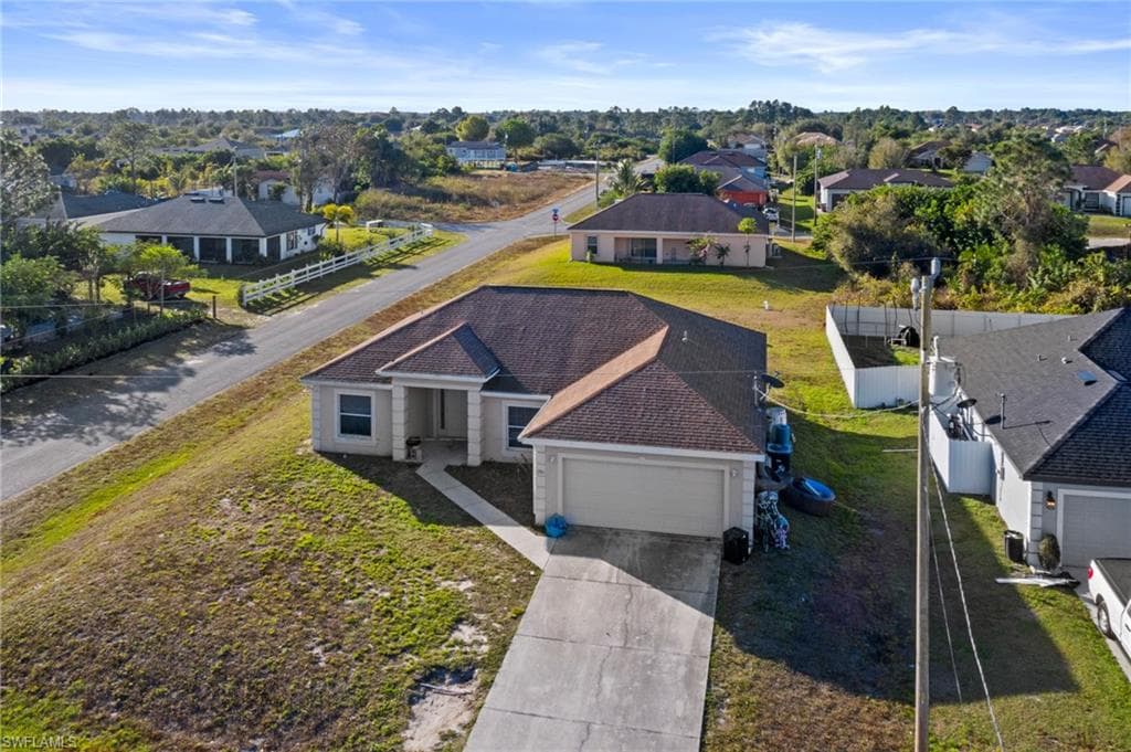 3301 11th ST SW LEHIGH ACRES, FL 33976
