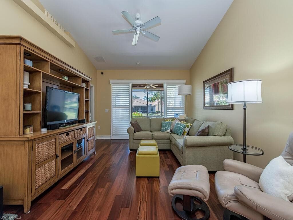 8132 Chancel CT 59-1 NAPLES, FL 34104
