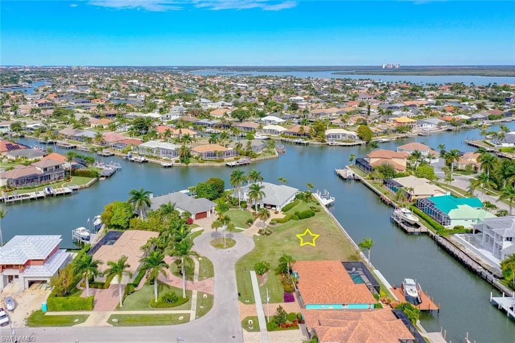 55 Covewood CT MARCO ISLAND, FL 34145
