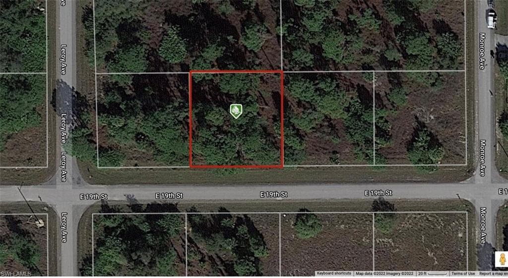 3703 E 19th ST LEHIGH ACRES, FL 33972