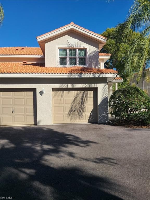 2436 Orchid Bay DR G-204 NAPLES, FL 34109