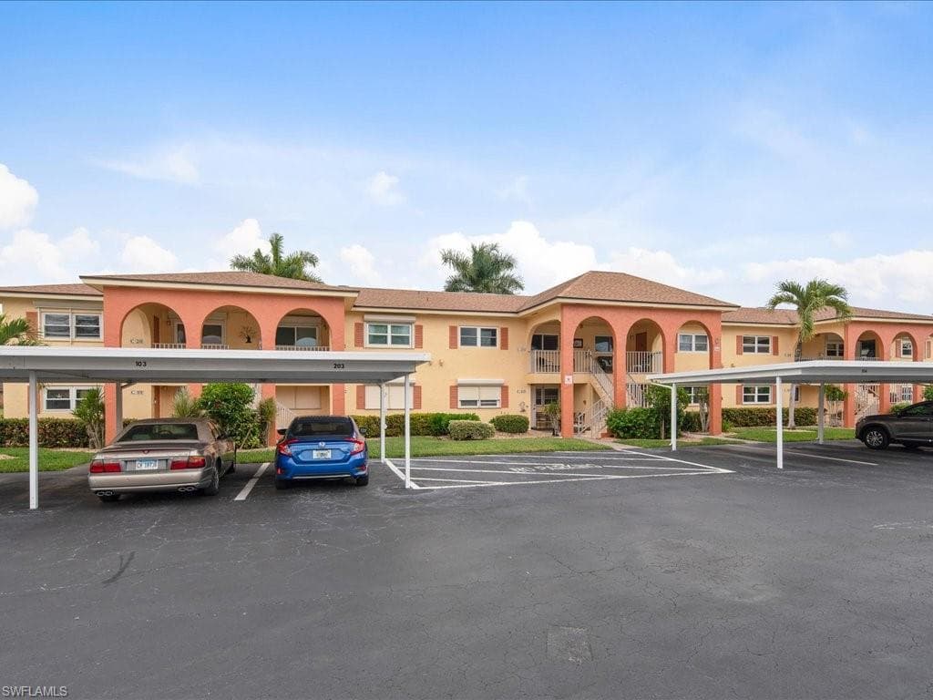 366 Charlemagne BLVD C103 NAPLES, FL 34112