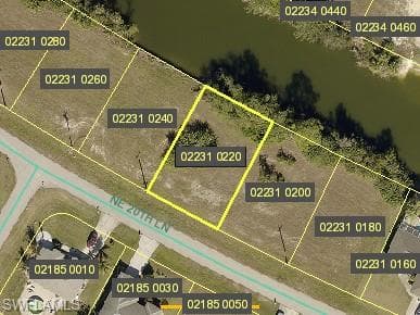 2031 NE 20th LN CAPE CORAL, FL 33909