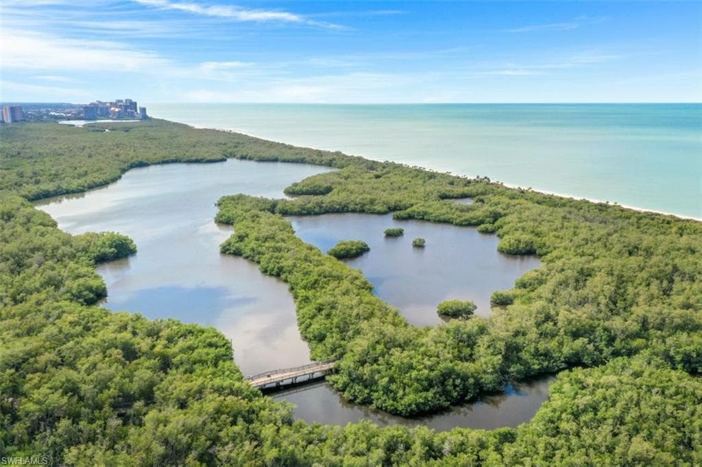7117 Pelican Bay BLVD 708 NAPLES, FL 34108