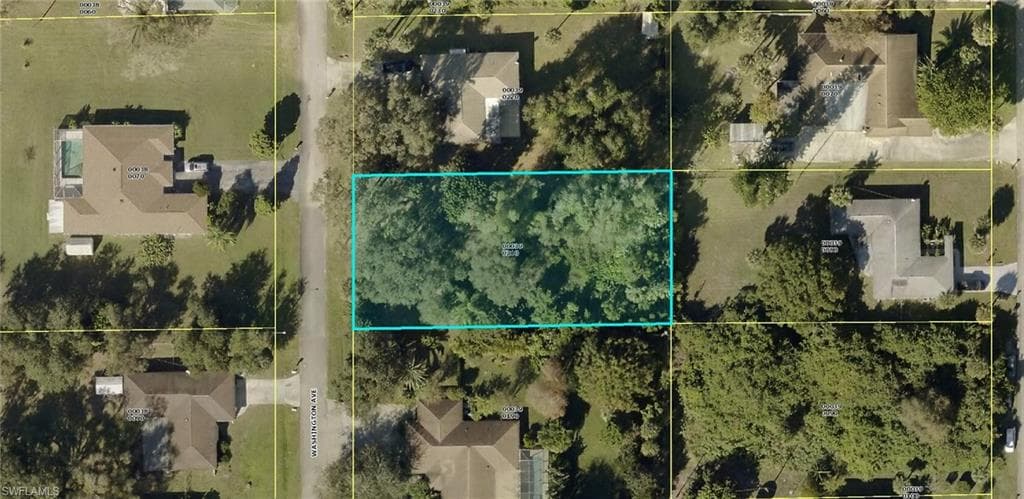 312 Washington AVE LEHIGH ACRES, FL 33936