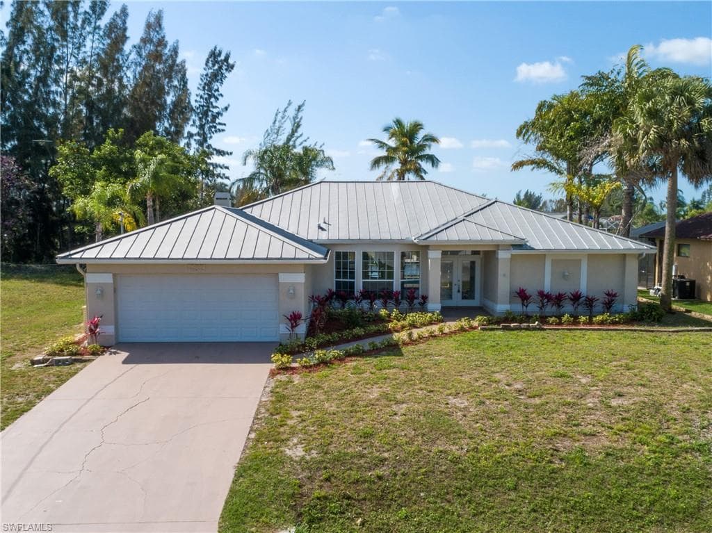 432 SW 20th ST CAPE CORAL, FL 33991