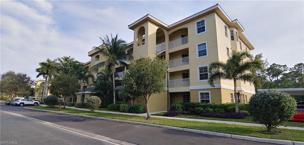 1795 Four Mile Cove PKY 826 CAPE CORAL, FL 33990