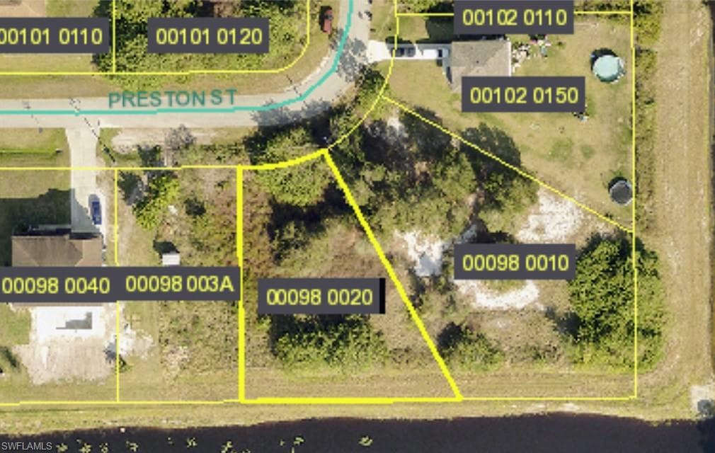 358 Preston ST LEHIGH ACRES, FL 33974