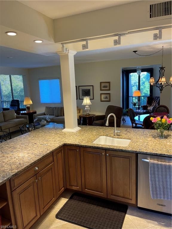 6510 Valen WAY B-204 NAPLES, FL 34108