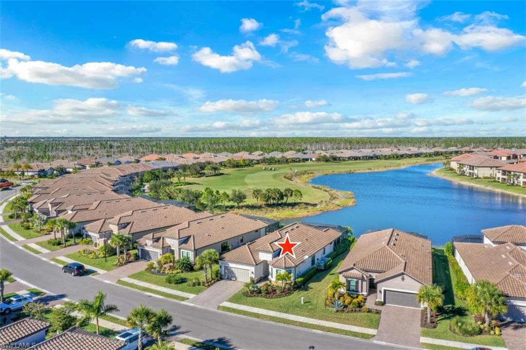 9400 Montelanico LOOP NAPLES, FL 34119
