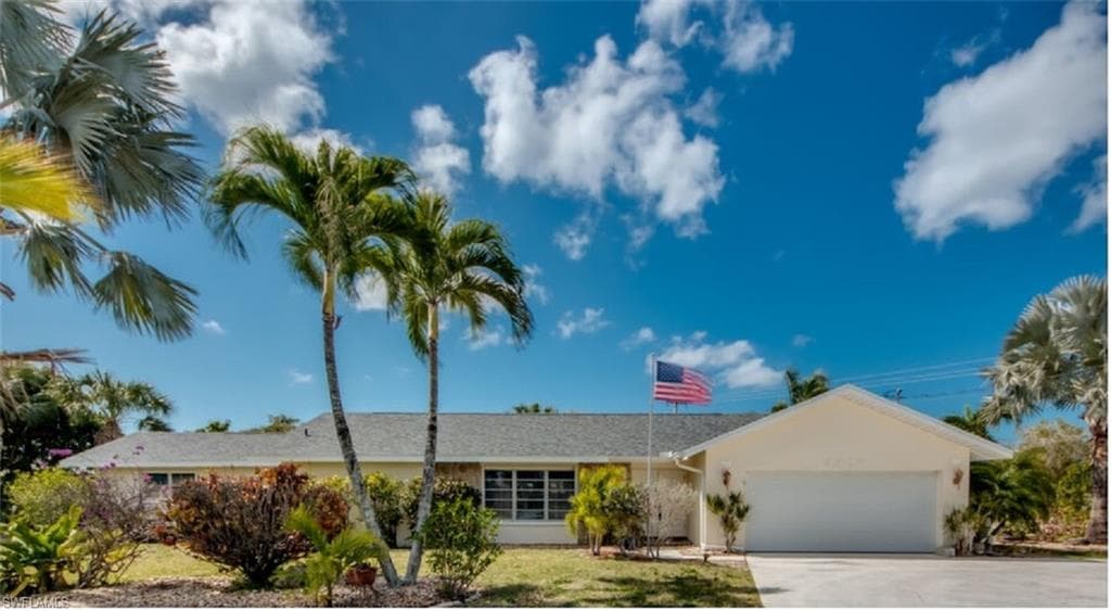 5308 Baypoint CT CAPE CORAL, FL 33904